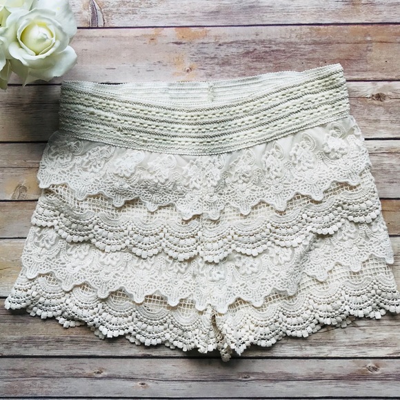 Whispers Pants - Whispers Ivory Lace Shorts Size Large SEXY!
